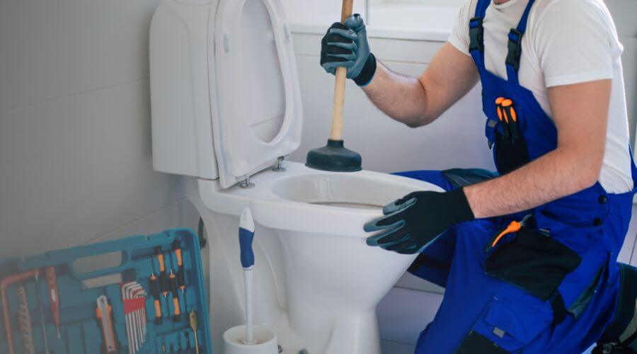 Professional septic pumping service in Bristol, CT